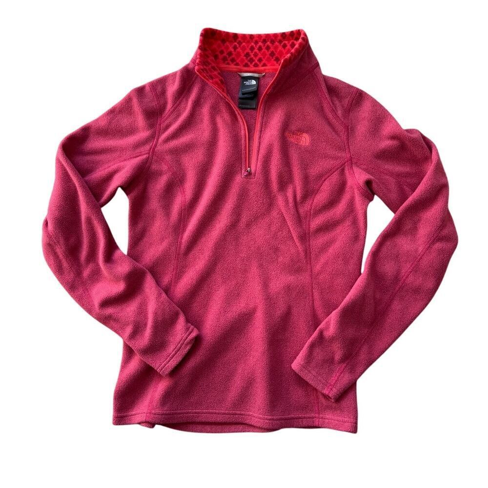 THE NORTH FACE WOMENS FLEECE, Size Small, Super Soft!! Coral/Red color. 1/4 zip